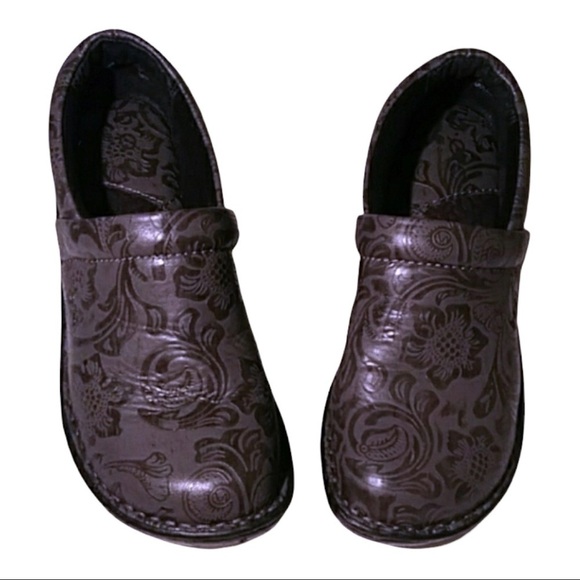 BOC The Peggy Clog Leather Tooled Floral Slip Resistant Comfort Mule US 6 - Picture 1 of 8